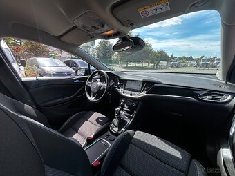 Opel Astra K kombi 2019, černá, 103.407 km - 13