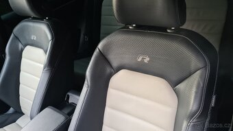 VOLKSWAGEN GOLF 7 R Individuál - 2,0TSi 228kW 4x4 - DSG. - 13