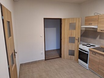 Byt pronájem Sedlčany byt 2kk 40m2 - 13