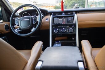 Land Rover Discovery 3.0L TD6 HSE AWD A/T. - 13