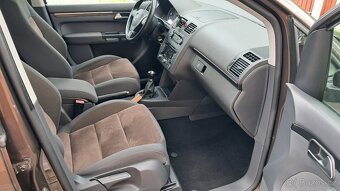 Volkswagen Touran, 1.4 TSI / 103KW HIGHLINE - 13