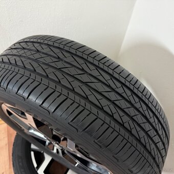 DACIA DUSTER 5x114,3 R17 ET50+LETNÍ 215/60R17 7/6mm - 13