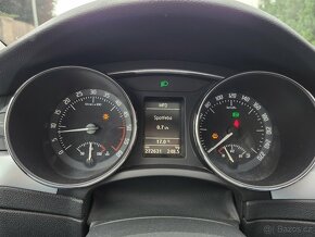 Škoda Superb II Combi 2.0TDI 125kW DSG panorama rozvody - 13