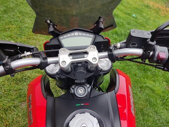 Ducati Hyperstrada 821 (2014) ZIMNÍ VÝPRODEJ-SUPER CENA - 13