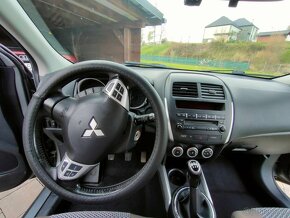 Predám Mitsubishi ASX 1.6 benzín 86kW r.v.2012 - 13