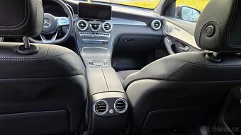 GLC 300 4MATIC KUPÉ AMG - 13