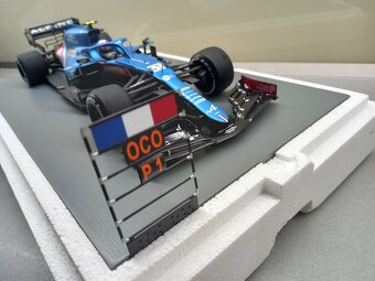 ALPINE A521 ESTEBAN OCON VÍTĚZ GP MAĎARSKA 2021 SPARK 1:18 - 13