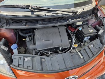 Toyota Aygo 1.0 Klimatizace Parkovací senzory - 13