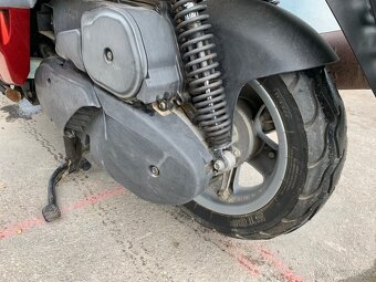 Yamaha Majesty 125 - 13