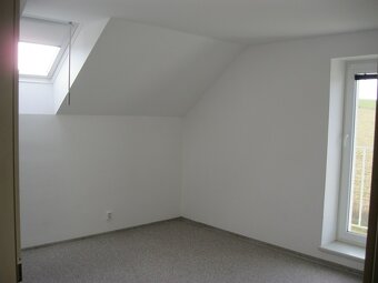 Prodej RD 4+1 s garáží Mastník u Třebíče, zahrada 1862m2 - 13