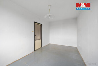 Prodej bytu 3+1, 70 m², Broumov, ul. Sídliště Křinické - 13