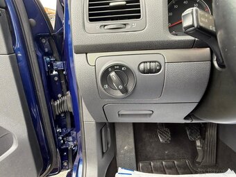 ► VW GOLF 1,4 MPI - 55 kW, DEŠŤOVÝ SENZOR ◄ - 13