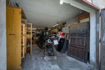 Prodej prostorné, zahrady s výhledem na historické centrum m - 13