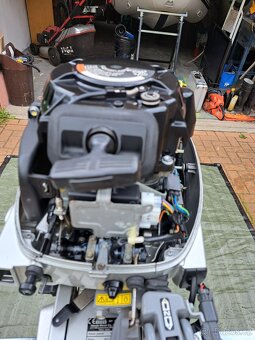 Motorový člun Honda HonWave T32-IE s motorem Honda BF15D3 - 13