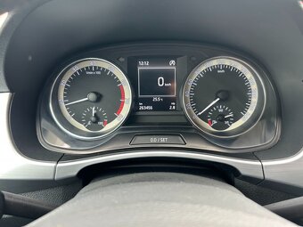 Škoda Fabia,  1.2 TSI 66KW Bi-Xenon STYLE 2 x Kola - 13