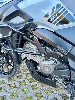 Suzuki dl 650 vstrom - 13