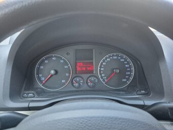 VW Golf 5 2.0 fsi 110kw 2004 - 13