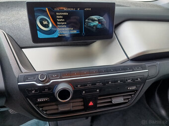 BMW i3 Facelift LED kamera tepelko navigace parkpilot - 13
