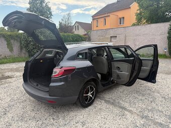 Renault Mégane combi - 13