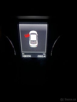 Škoda Octavia 3, 2.0 TDI 110 kw, sedan modrá, tažné - 13