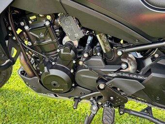 CFMOTO 800MT EXPLORE TOP STAV při rychlém jednání sleva - 13
