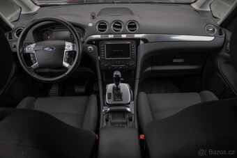 Ford Galaxy 2.0 TDCi DPF PowerShift Titanium (103kw) - 13