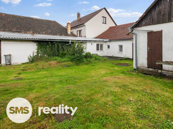 Rodinný dům se zahradou v Předíně u Třebíče - 13