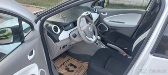 Renault Zoe plně elektrické auto 25 000km - 13