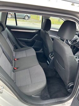 ŠKODA OCTAVIA 2.0 TDi 82.800 km SERVISNÍ KNIHA - 13