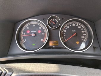 Opel Zafira b 1.9 cdti - 13