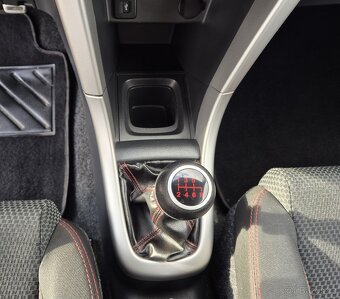 SUZUKI SWIFT 1.6i 136 PS SPORT MANUÁL BI-XENON ALU 17 - 13