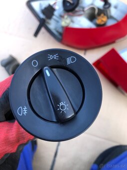 ŠKODA FABIA 2 DÍLY LEVNĚ - 13