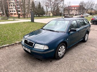 Škoda Octavia kombi 1.6 r.v. 2000 - 13