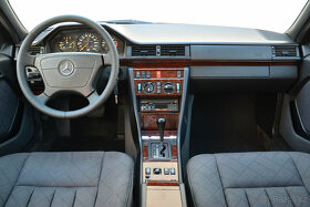 Mercedes-Benz E 200 W124 / AUTOMAT / 1995 - 13