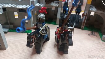 Lego 6074 - hrad sokolů - 13