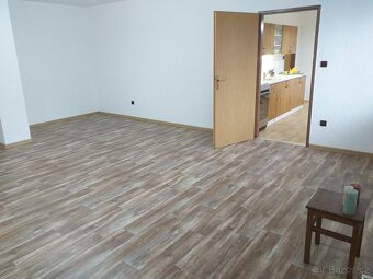 Prodej bytu 3+1, 107 m², Příhovice, Plzeň-jih - 13