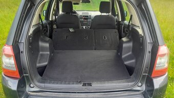 Land Rover Freelander 2 - 13
