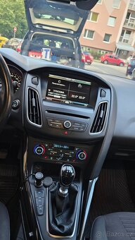 Ford Focus 2015, 2.0tdci 110kw,titanium,zachovalý vůz - 13