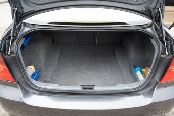 BMW E90 330D xDrive M57 2006 automat - 13
