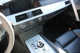 BMW e60 M5 V10 5.0i, automat, NOVÝ SERVIS, RARITA - 13