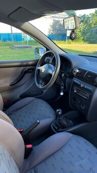 Seat Leon 1M1 1.6 16v 77 Kw (105 koní) - 13