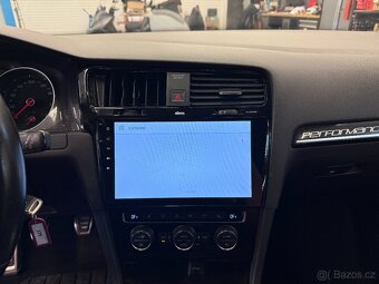 Volkswagen Golf 2.0 GTI 169 kW - 13