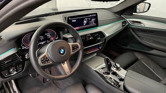 BMW ŘADA 5, 540XD / STAV NOVÉHO VOZU ZÁRUKA - 13