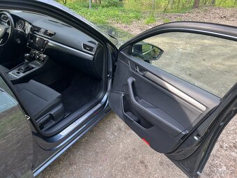 Superb 3 Facelift 2.0tdi Dsg - 13
