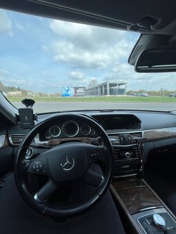 Prodam Mercedes E350 - 13