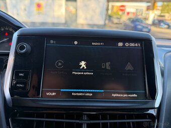 Peugeot 208 1.6HDi • 72kw • 4/2017 • 1.Majitel • ČR NOVÉ - 13