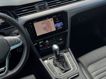 VW PASSAT ALLTRACK TOP 1.MAJ 2022 VIRTUAL KAMERA IQLIGHT - 13