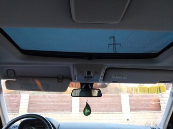 Land Rover Discovery 4, 3.0 tdi, HSE, 7mist. - 13