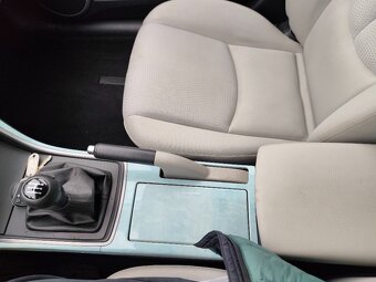 Prodám Mazdu 6 combi - 13