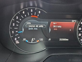 Ford MONDEO 2,0 TDCi 110kW TITANIUM ČR 2020 LED + NAVI - DPH - 13